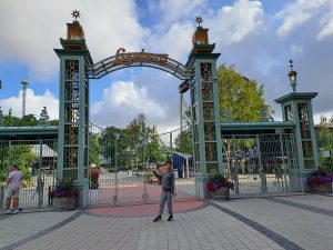 Entrée du parc Liseberg en Suède - Parc d'attractions en Europe
