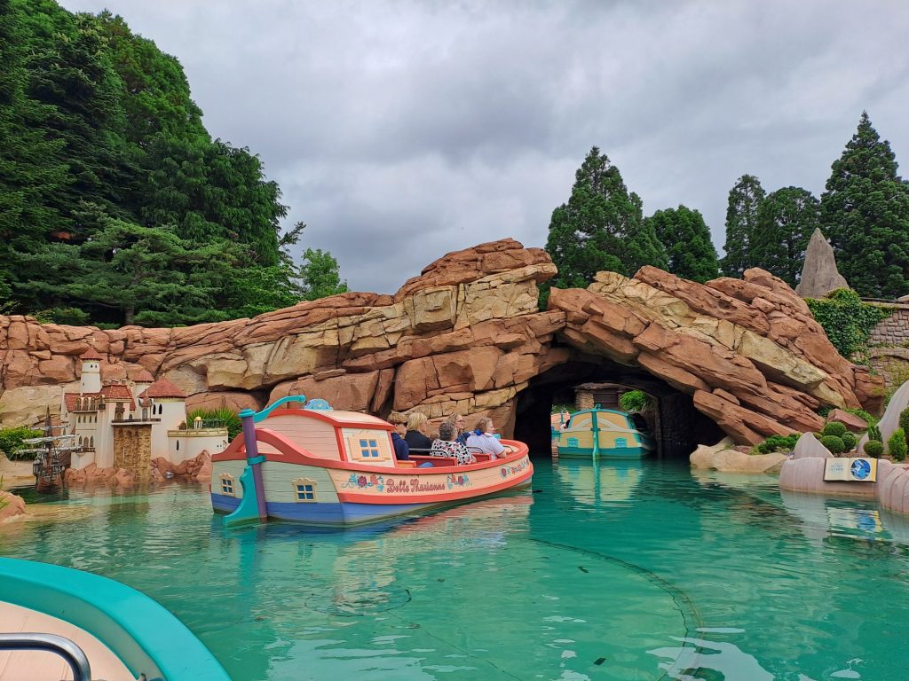 Conte et fée au parc Disneyland Paris